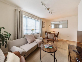 Pass the Keys Trendy 2BR Apartment inc. Parking - Cowley Oxford